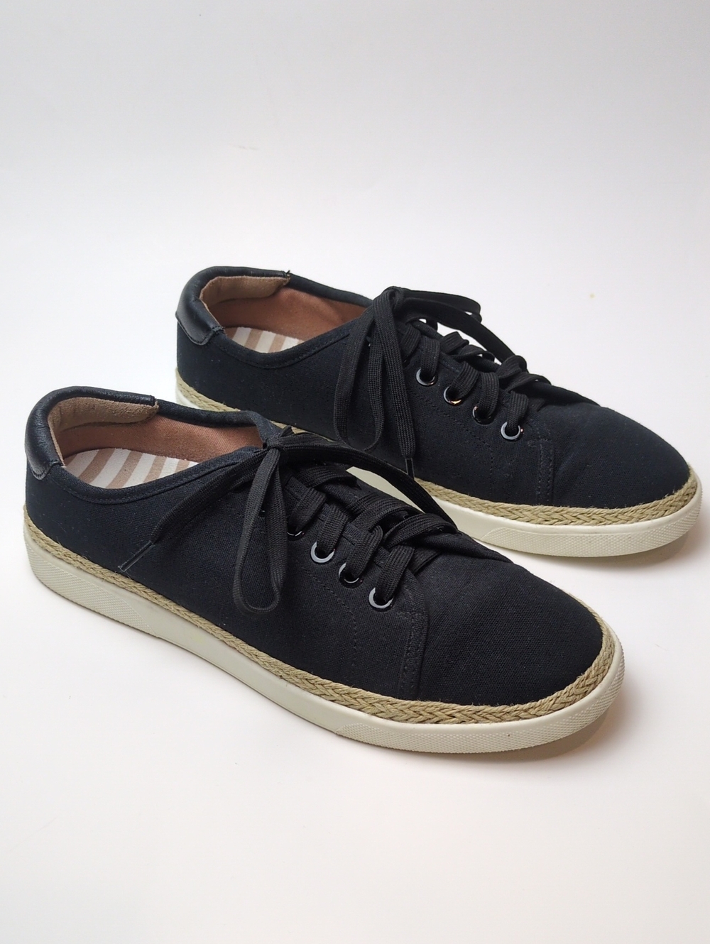 Vionic Hattie Black Lace Up Sneakers Shoes Women's Size US 7